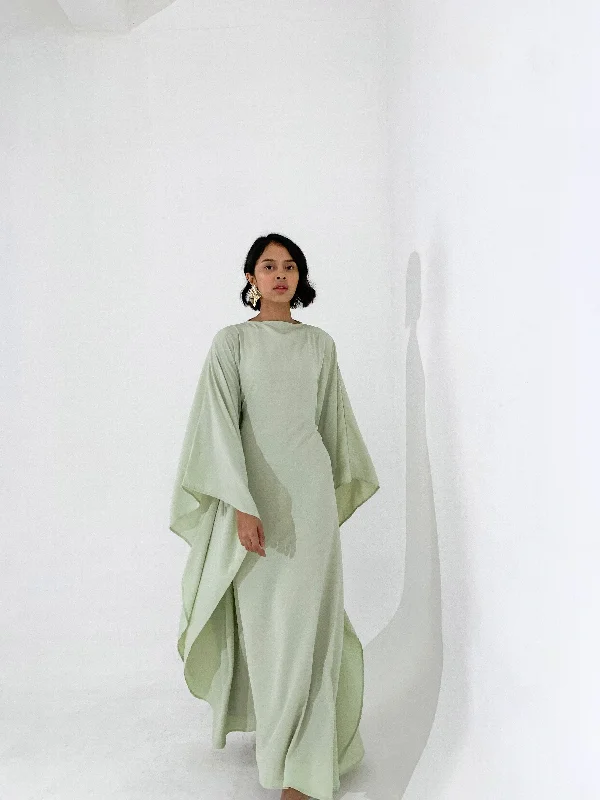 Super Deal Pistachio Plissé Kaftan Dress