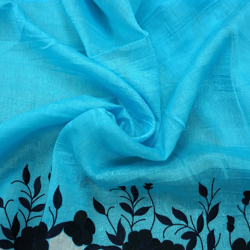 Special Buy Blue and White Floral Embroidered Linen and polyester