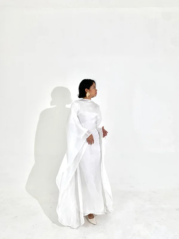Midnight Madness Sheen Kaftan Dress in Pearl