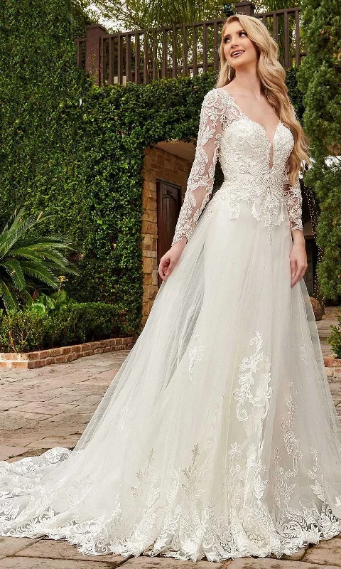 Closeout Rachel Allan - M786 Classic Tulle Embroidered Bridal Dress