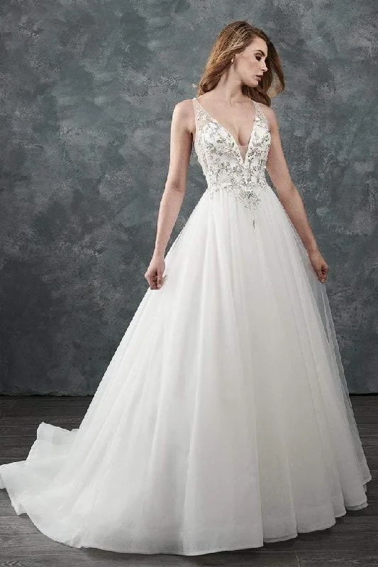 Price Meltdown Rachel Allan Bridal - M645 Floral Applique V Neck Tulle Wedding Gown