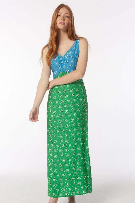 Special Discount Max Dress
