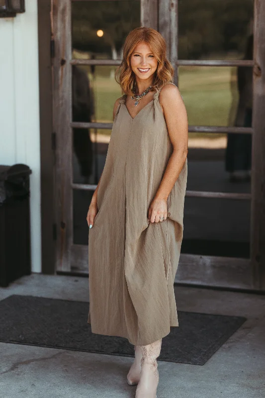 Clearance Items Khaki Loose Fit Knot Strap Midi Dress