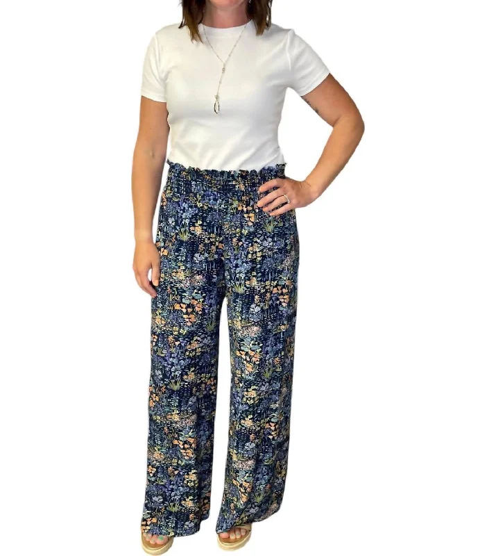 Closeout Presley Palazzo Pants In Blue