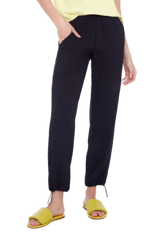 Quick Sale Roxette Solid Vegan Silk Jogger Pant In Black