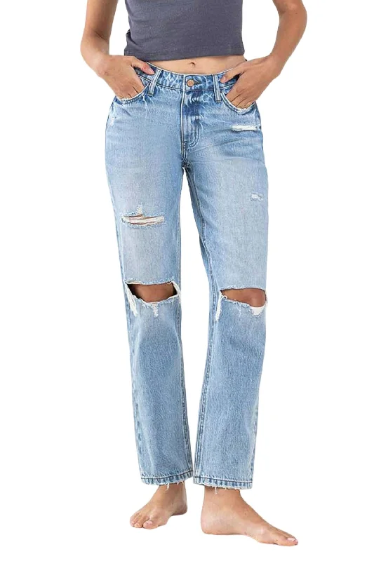 Take Advantage Super High Rise Wide Leg Jeans In Medium Wash