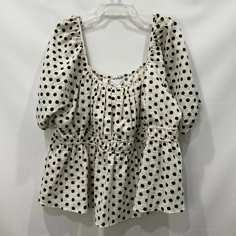 Discount Days Polkadot Pattern Top Short Sleeve Arula, Size 3x