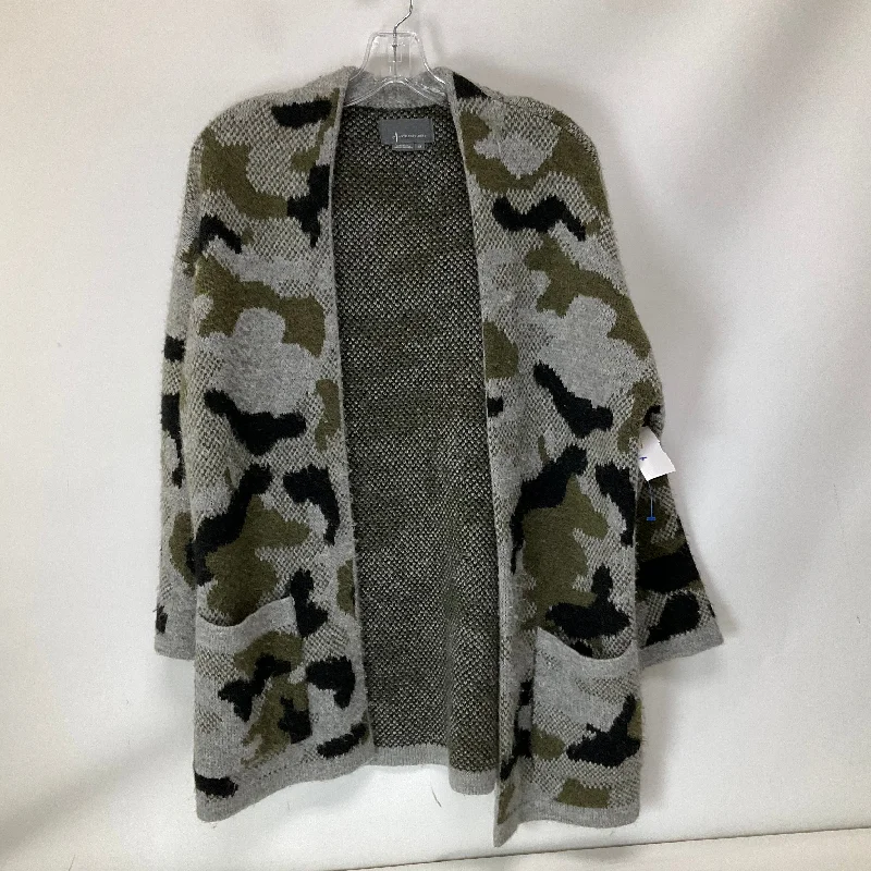 Major Savings Sweater Cardigan By Anthropologie In Camouflage Print, Size: Xs