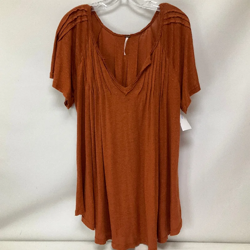 Sale Event Top Short Sleeve By Free People In Brown, Size: L
