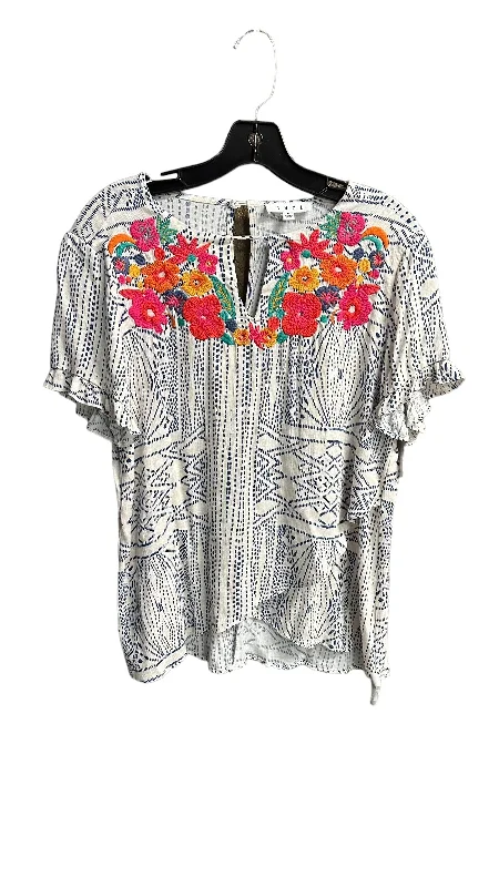 Year-End Sale Top Short Sleeve By Thml In Multi-colored, Size: M