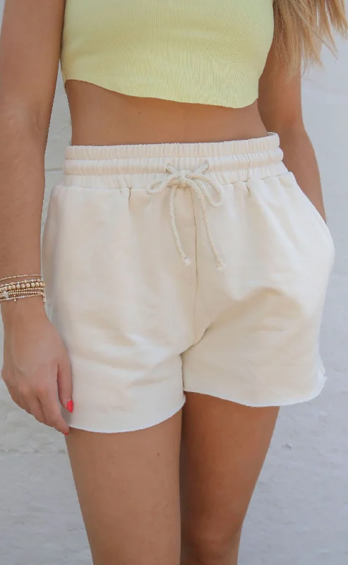 Deal Dash protecting peace shorts